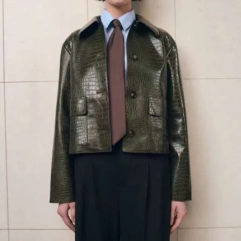 Women's genuine leather coat - Fall New Unique Design Croc Slim Fit Grain Sheepskin Lapel | OurHomly